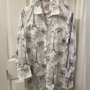 Chicos women’s White Paris Graphic Design Shirt size 0